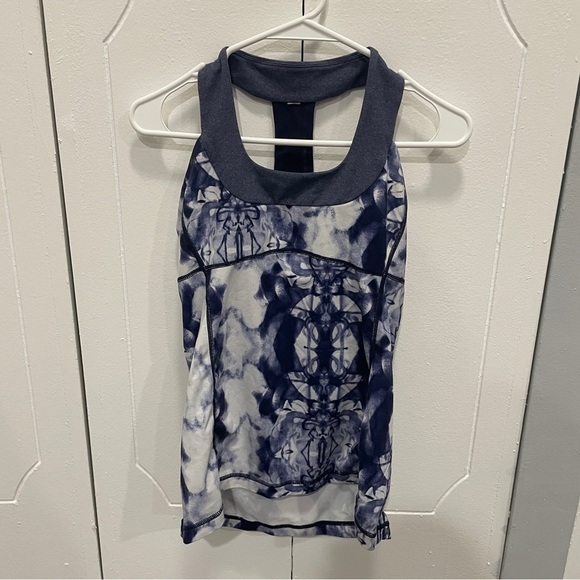 Lululemon Ink Blot Scoop Neck Tank - Picture 4 of 11